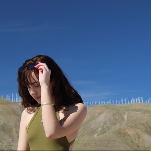 Meet your Posher, Lola